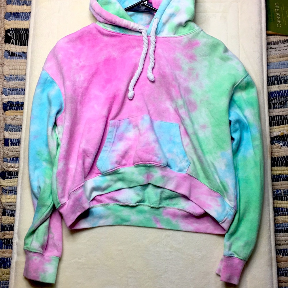 Tie-dye Crop hoodie